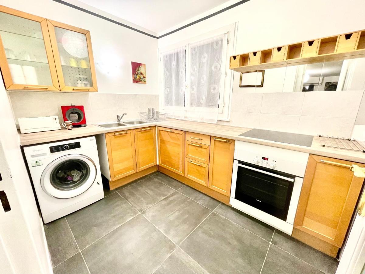 Chambre Privee En Colocation Dans Un Appartement Au Centre De Rillieux La Pape Luaran gambar
