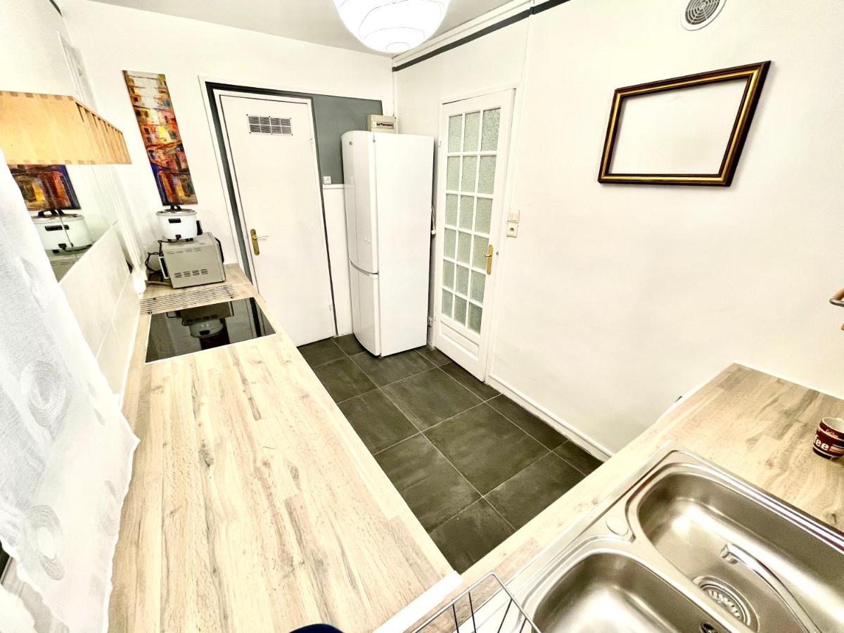 Chambre Privee En Colocation Dans Un Appartement Au Centre De Rillieux La Pape Luaran gambar