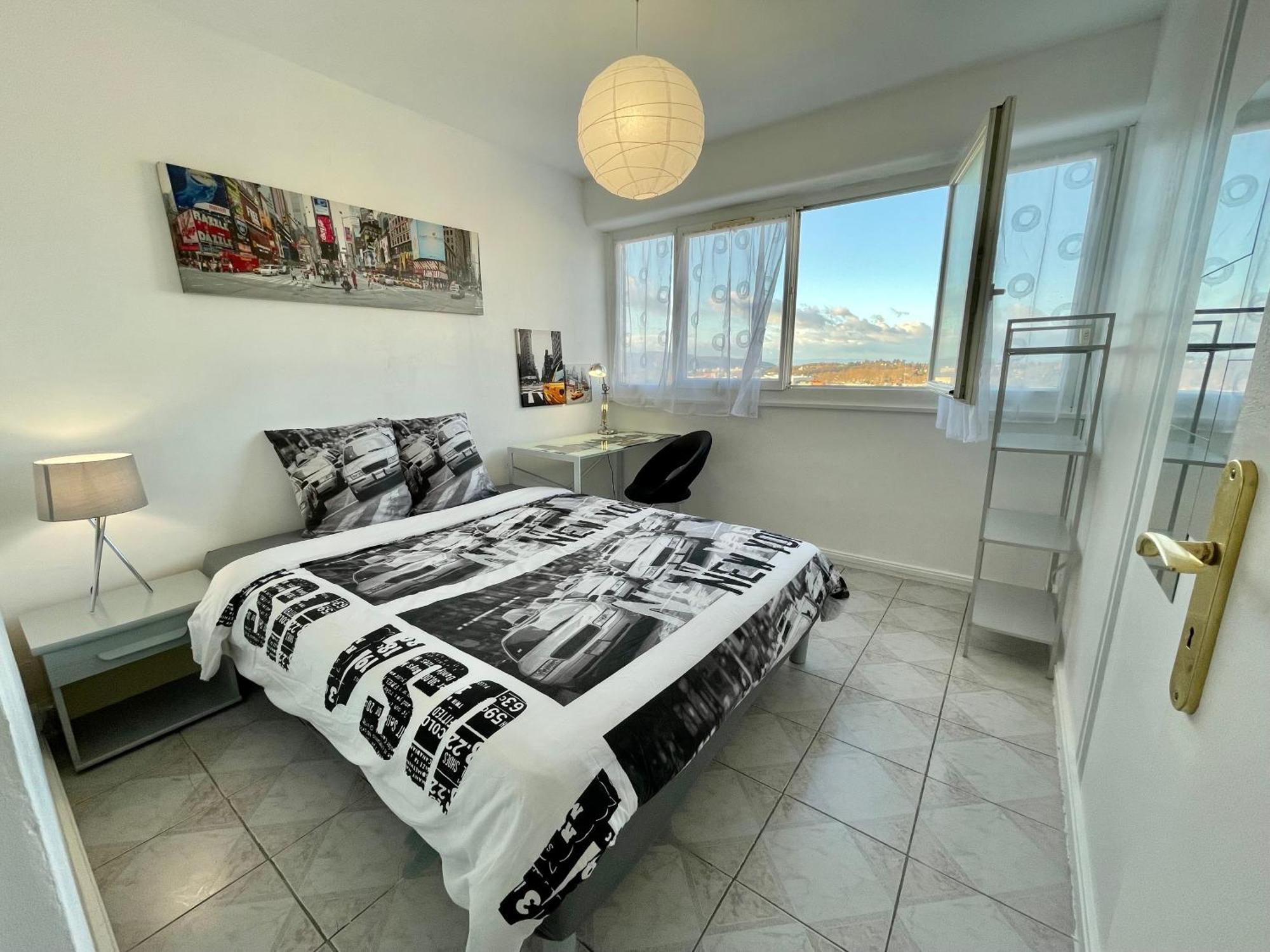 Chambre Privee En Colocation Dans Un Appartement Au Centre De Rillieux La Pape Luaran gambar